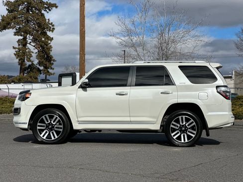 Used 2018 Toyota 4Runner Limited image 5