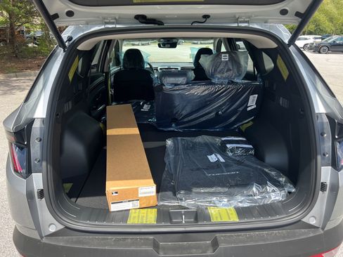 New 2024 Hyundai Tucson Limited image 14