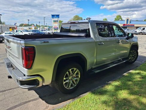 Used 2021 GMC Sierra 1500 SLT w/ SLT Premium Package AWD/4WD image 4