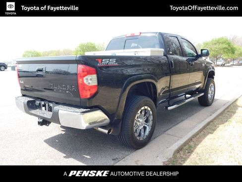 Used 2015 Toyota Tundra SR5 image 4