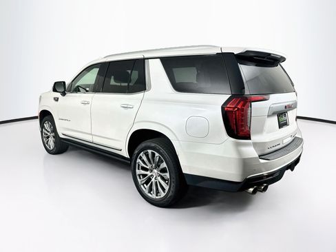 Used 2021 GMC Yukon Denali w/ Denali Premium Package AWD/4WD image 5
