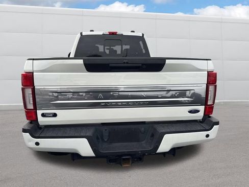 Used 2022 Ford F350 Platinum w/ FX4 Off-Road Package image 4