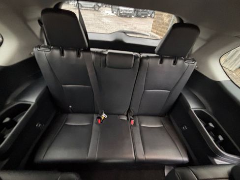 Used 2024 Toyota Grand Highlander XLE image 29