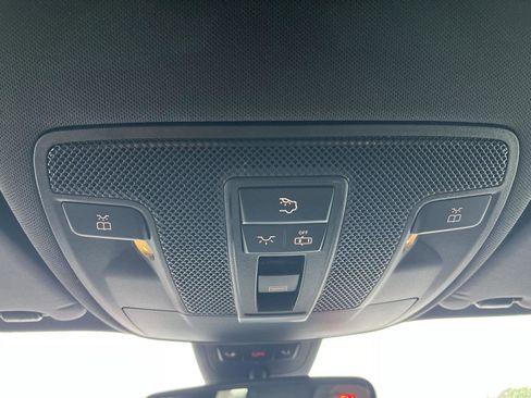 Used 2019 Mercedes-Benz GLA 250 4MATIC image 26