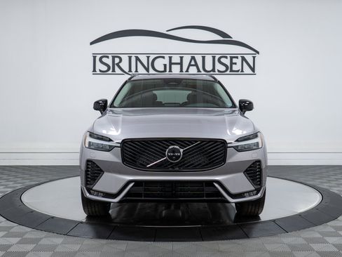 New 2026 Volvo XC60 B5 Plus w/ Protection Package Premier AWD/4WD image 2