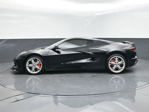 Used 2020 Chevrolet Corvette Stingray Premium Cpe w/ 3LT Preferred Equipment Group image 5