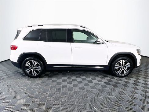 Used 2025 Mercedes-Benz GLB 250 GLB 250 image 7