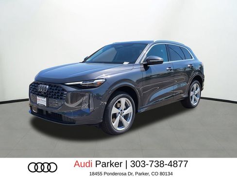 Used 2025 Audi Q5 Premium Plus w/ Premium Plus AWD/4WD image 1