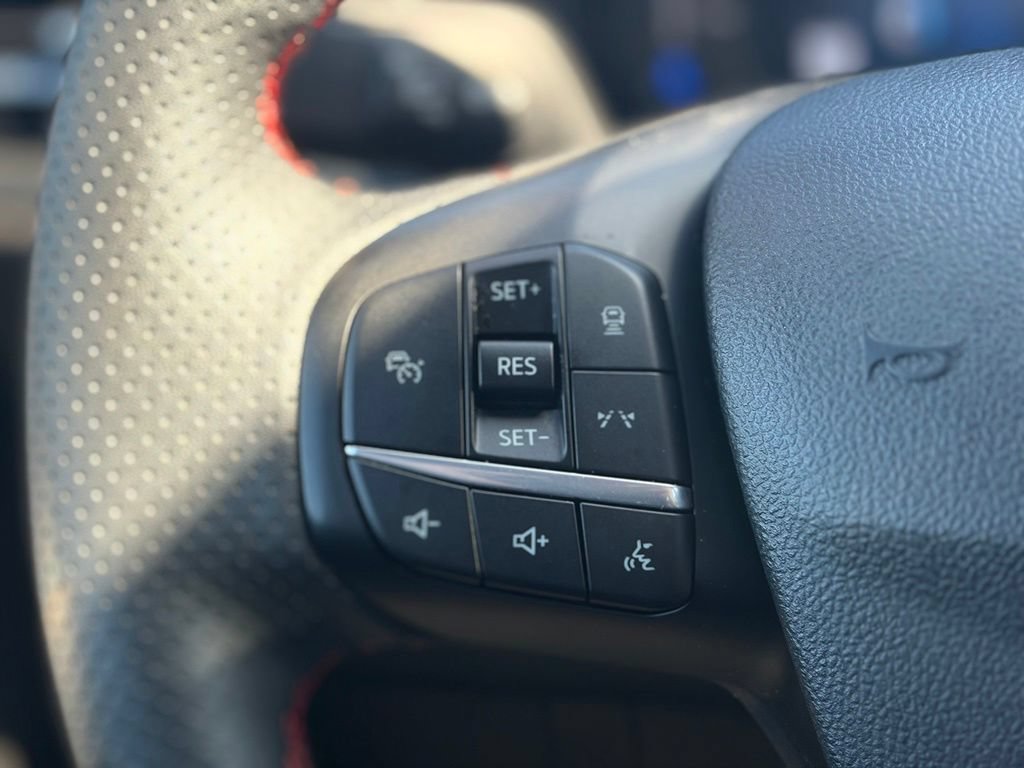 Used 2025 Ford Escape ST-Line w/ Tech Pack #1 AWD/4WD image 24