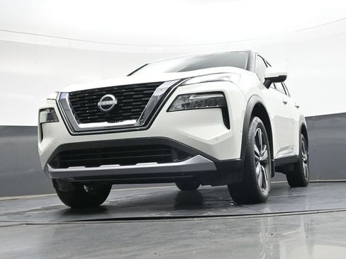 Used 2023 Nissan Rogue SL w/ SL Premium Package FWD image 49