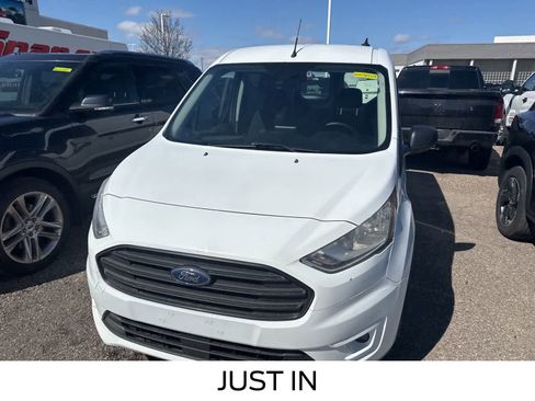 Used 2019 Ford Transit Connect XLT image 3