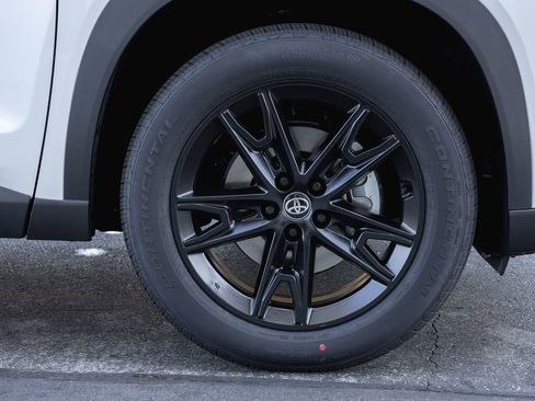 New 2026 Toyota Grand Highlander Platinum image 4