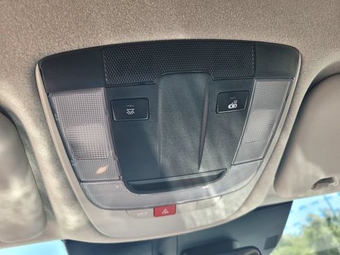 Used 2023 Kia Niro EX FWD image 21