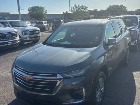 Used 2023 Chevrolet Traverse LT FWD image 1
