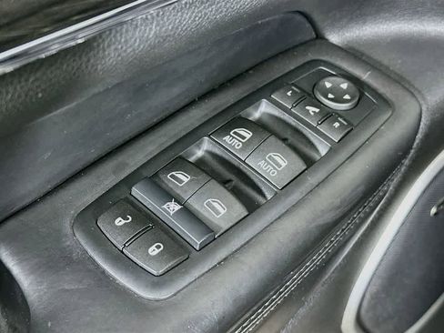 Used 2015 Jeep Grand Cherokee High Altitude RWD image 29