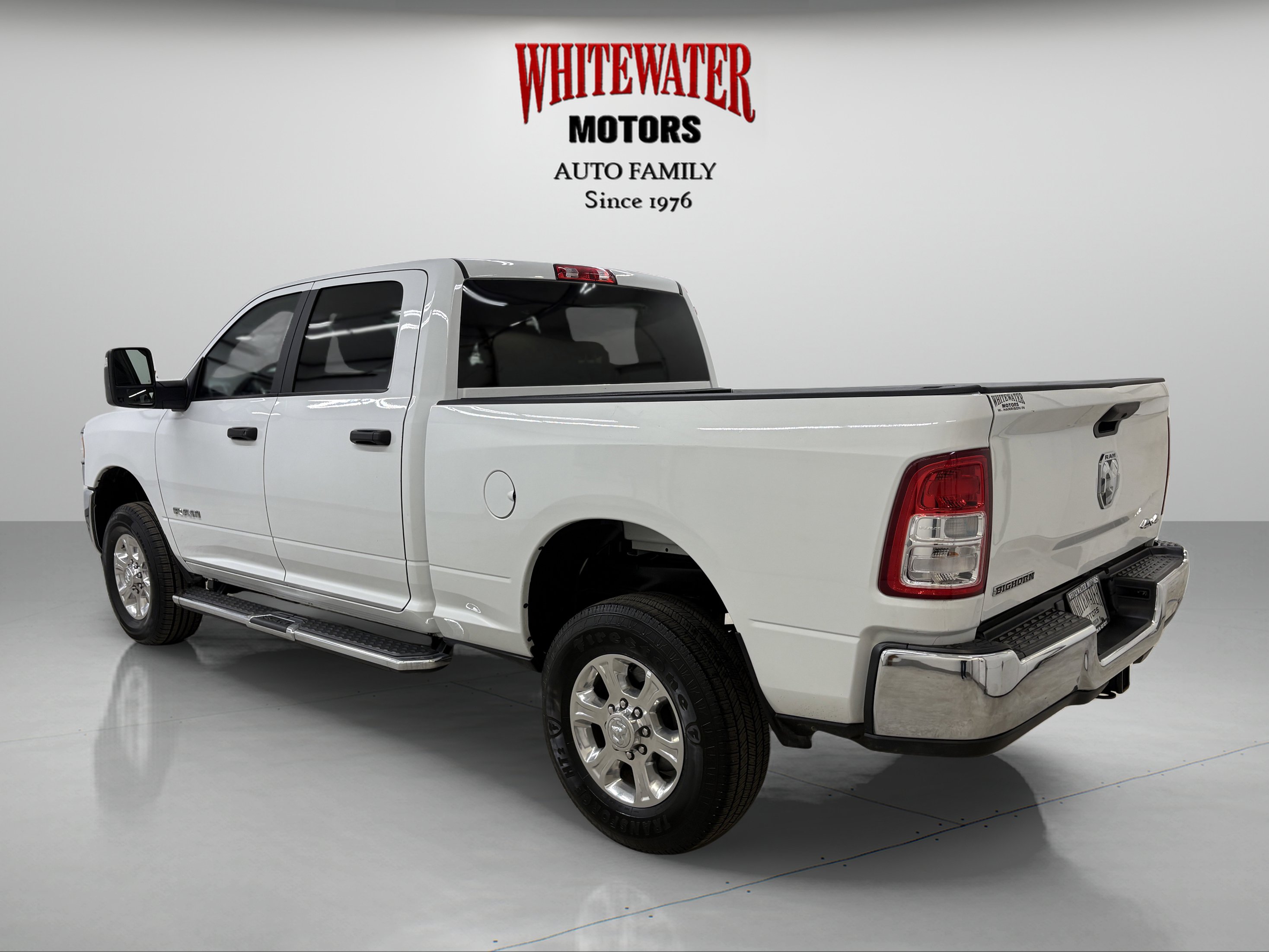 Used 2024 RAM 2500 Big Horn AWD/4WD image 2