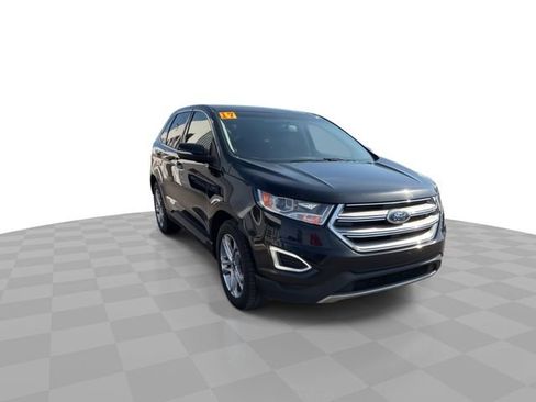 Used 2017 Ford Edge Titanium w/ Technology Package AWD/4WD image 2