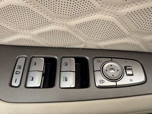 Used 2021 Hyundai Palisade Calligraphy image 47