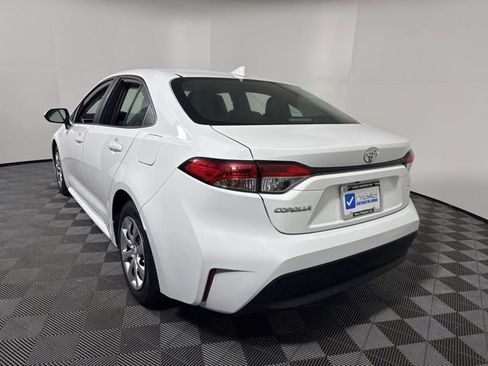 Used 2024 Toyota Corolla LE FWD image 6