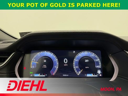 Used 2025 Jeep Grand Cherokee Limited w/ Black Appearance Package image 30