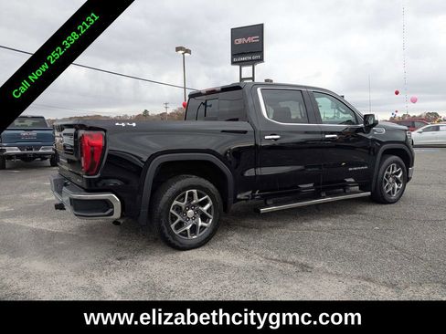 Used 2022 GMC Sierra 1500 SLT w/ SLT Convenience Package image 4