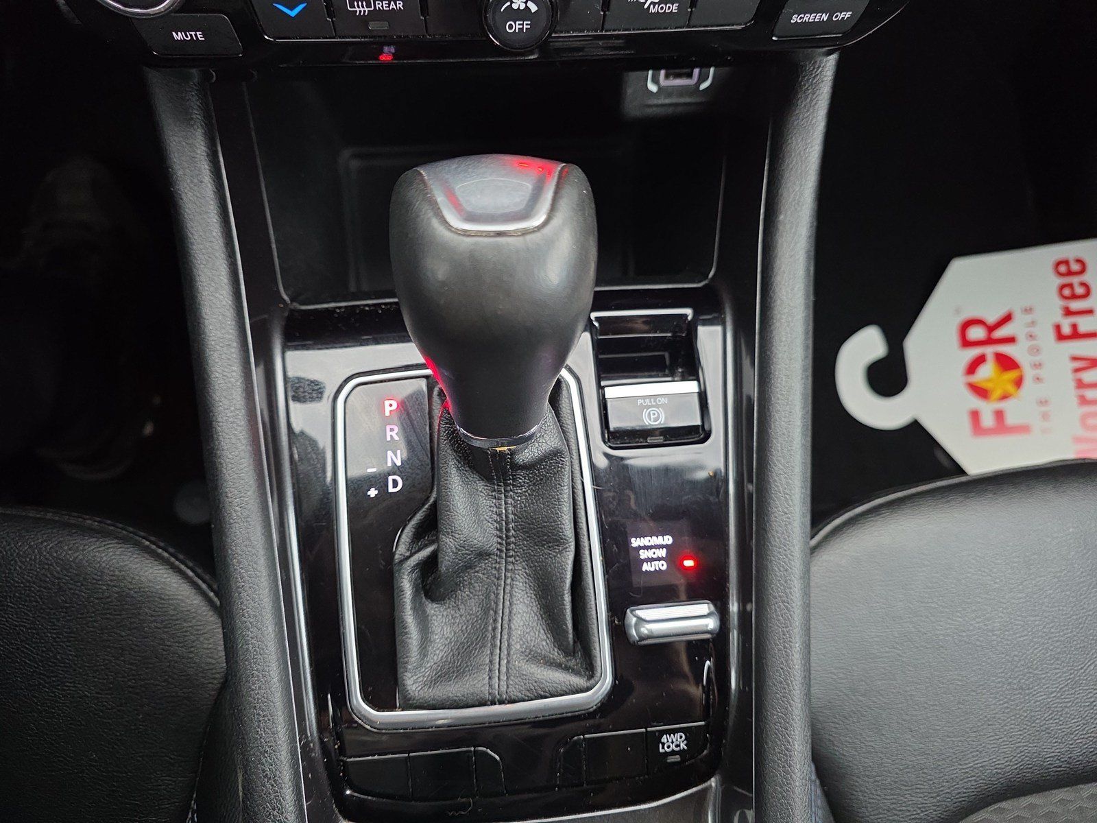 Used 2024 Jeep Compass Latitude AWD/4WD image 30