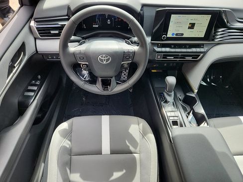 Certified 2026 Toyota Camry SE FWD image 11