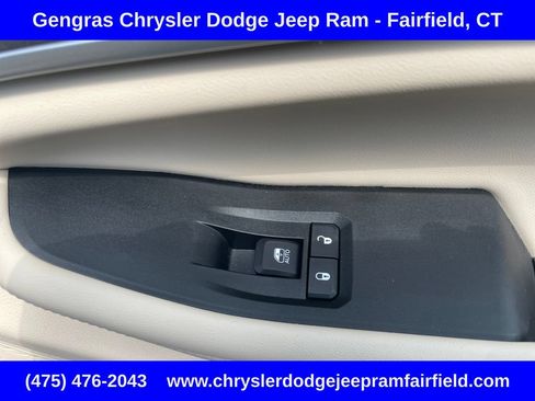 Certified 2023 Jeep Grand Cherokee Limited AWD/4WD image 14