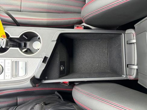 Used 2023 Genesis G70 2.0T w/ Sport Prestige Package image 29