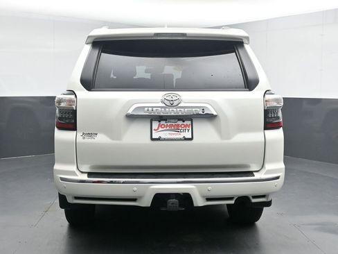 Used 2023 Toyota 4Runner Limited AWD/4WD image 7