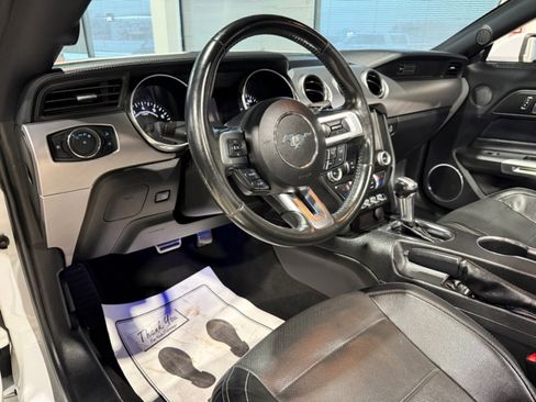 Used 2020 Ford Mustang GT Premium image 13
