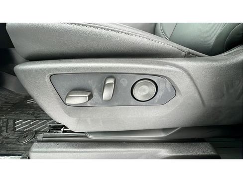 New 2026 Chevrolet Silverado 1500 LTZ image 25