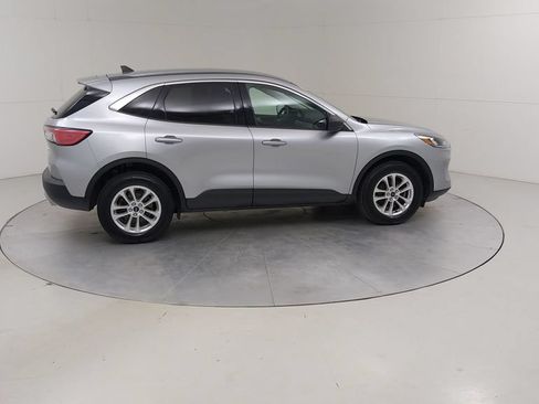 Certified 2022 Ford Escape SE AWD/4WD image 12