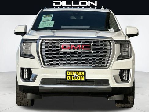 Used 2021 GMC Yukon XL Denali AWD/4WD image 9