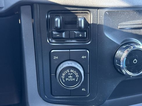 New 2025 Ford F150 XLT w/ Equipment Group 302A MID image 27