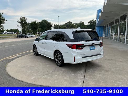 Certified 2026 Honda Odyssey Touring image 3
