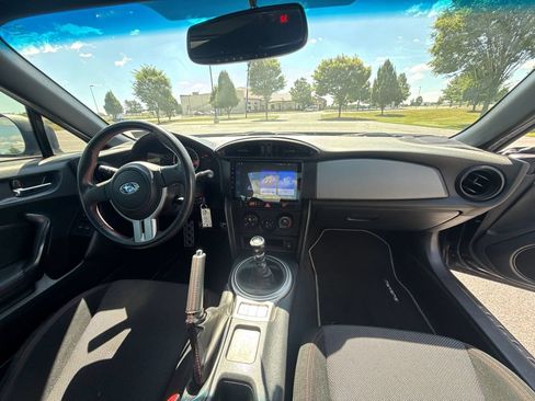 Used 2015 Subaru BRZ Premium w/ Popular Package #1A RWD image 15