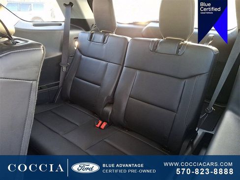 Certified 2022 Ford Explorer XLT w/ Equipment Group 202A image 10