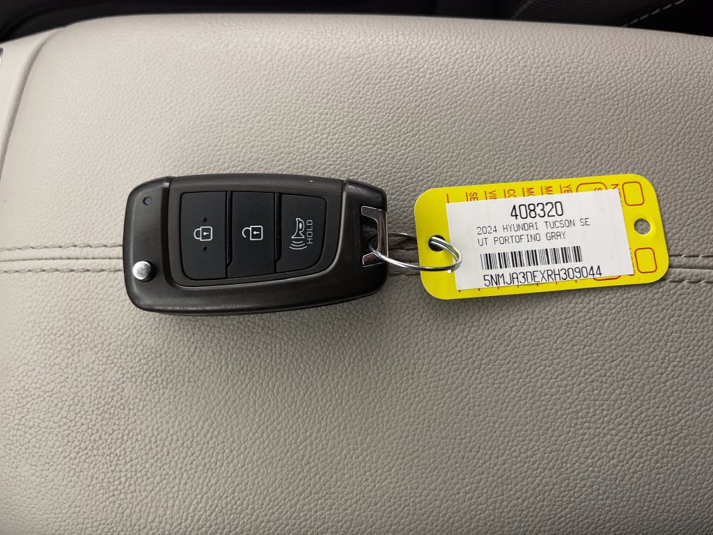 Certified 2024 Hyundai Tucson SE FWD image 27