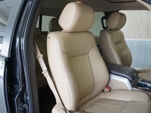 Used 2013 Ford F150 Lariat w/ Luxury Equipment Group image 28