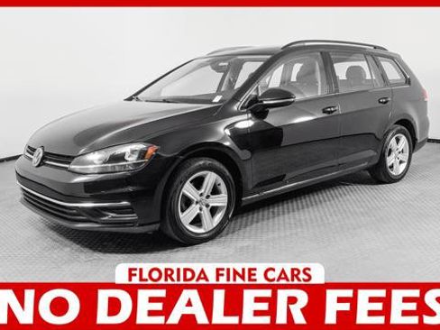 Used 2018 Volkswagen Golf SE FWD image 1