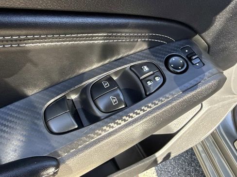 Used 2019 Nissan Altima 2.5 SV image 22