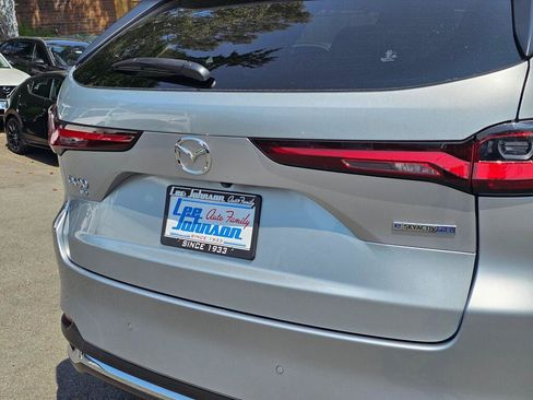 Used 2024 MAZDA CX-90 Plug-In Hybrid w/ Premium Pkg AWD/4WD image 15