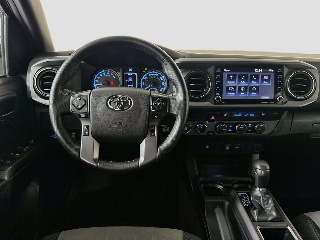 Used 2021 Toyota Tacoma TRD Off-Road AWD/4WD image 26