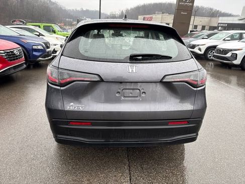 Used 2023 Honda HR-V LX image 4