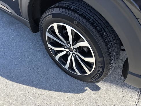 Used 2023 Ford Explorer ST-Line image 7