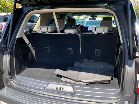 Used 2022 Ford Expedition XLT RWD image 32