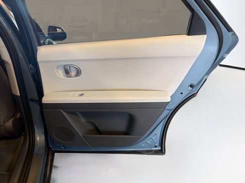 Used 2024 Hyundai Ioniq 5 SEL AWD/4WD image 31