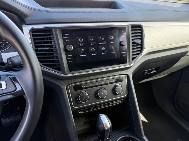 Used 2018 Volkswagen Atlas SE AWD/4WD image 15