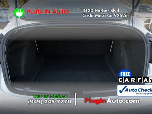 Used 2018 Tesla Model 3 Performance image 13